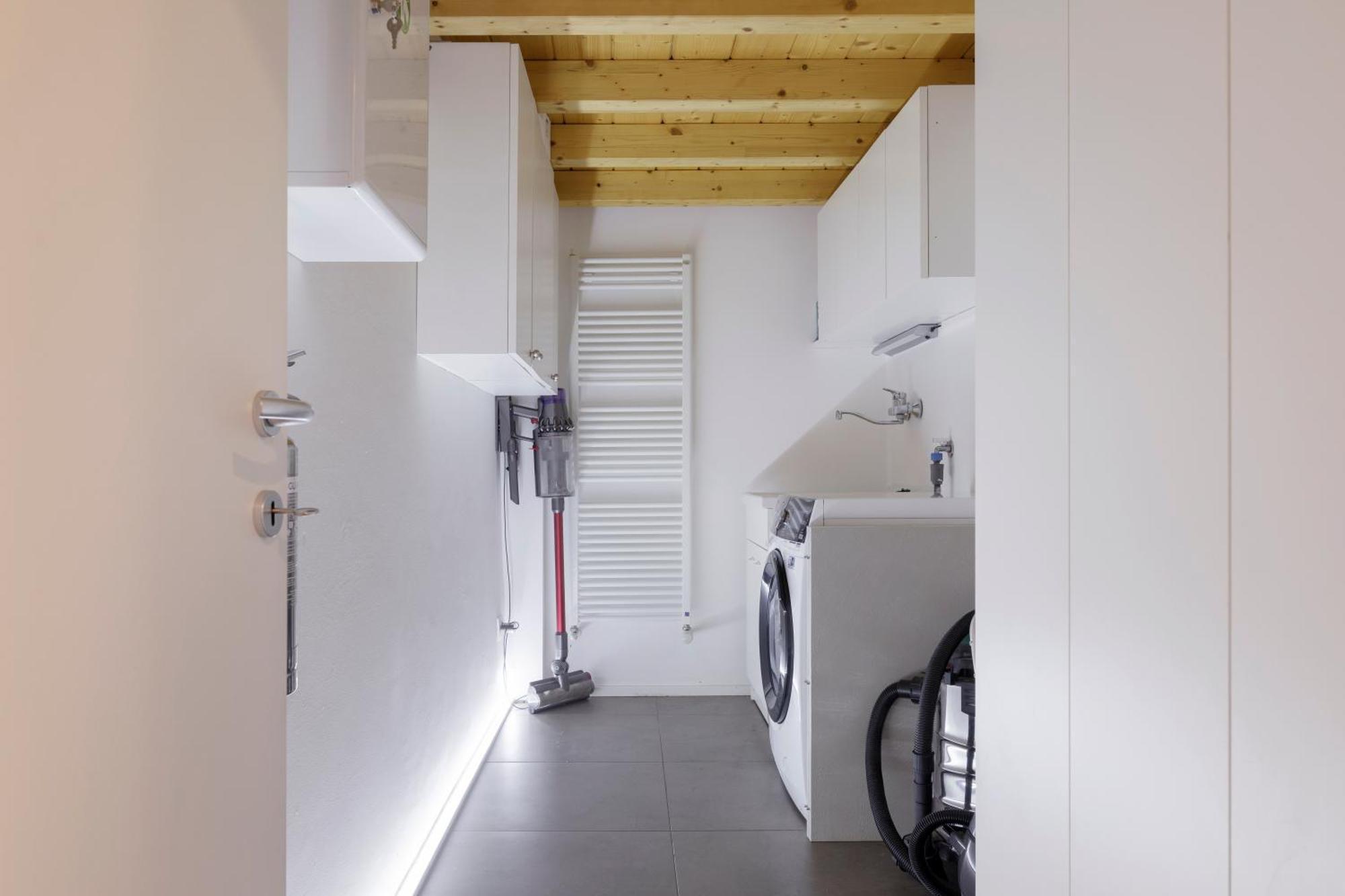 Luxe & Central Haven - Jacuzzi, Sauna, Steam, Private Parking Como Buitenkant foto
