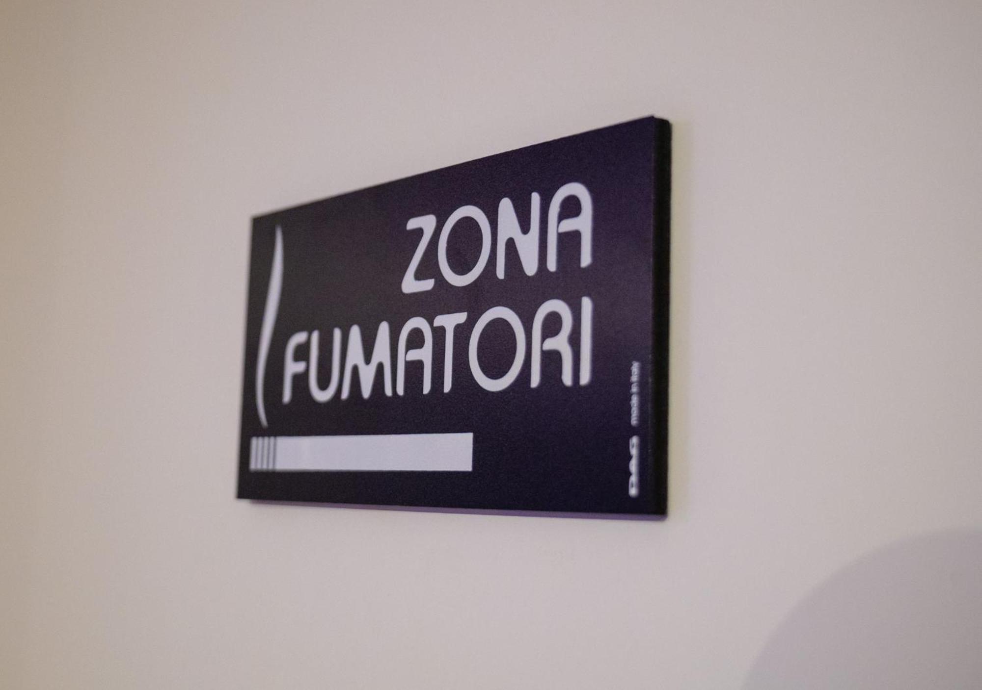 Luxe & Central Haven - Jacuzzi, Sauna, Steam, Private Parking Como Buitenkant foto