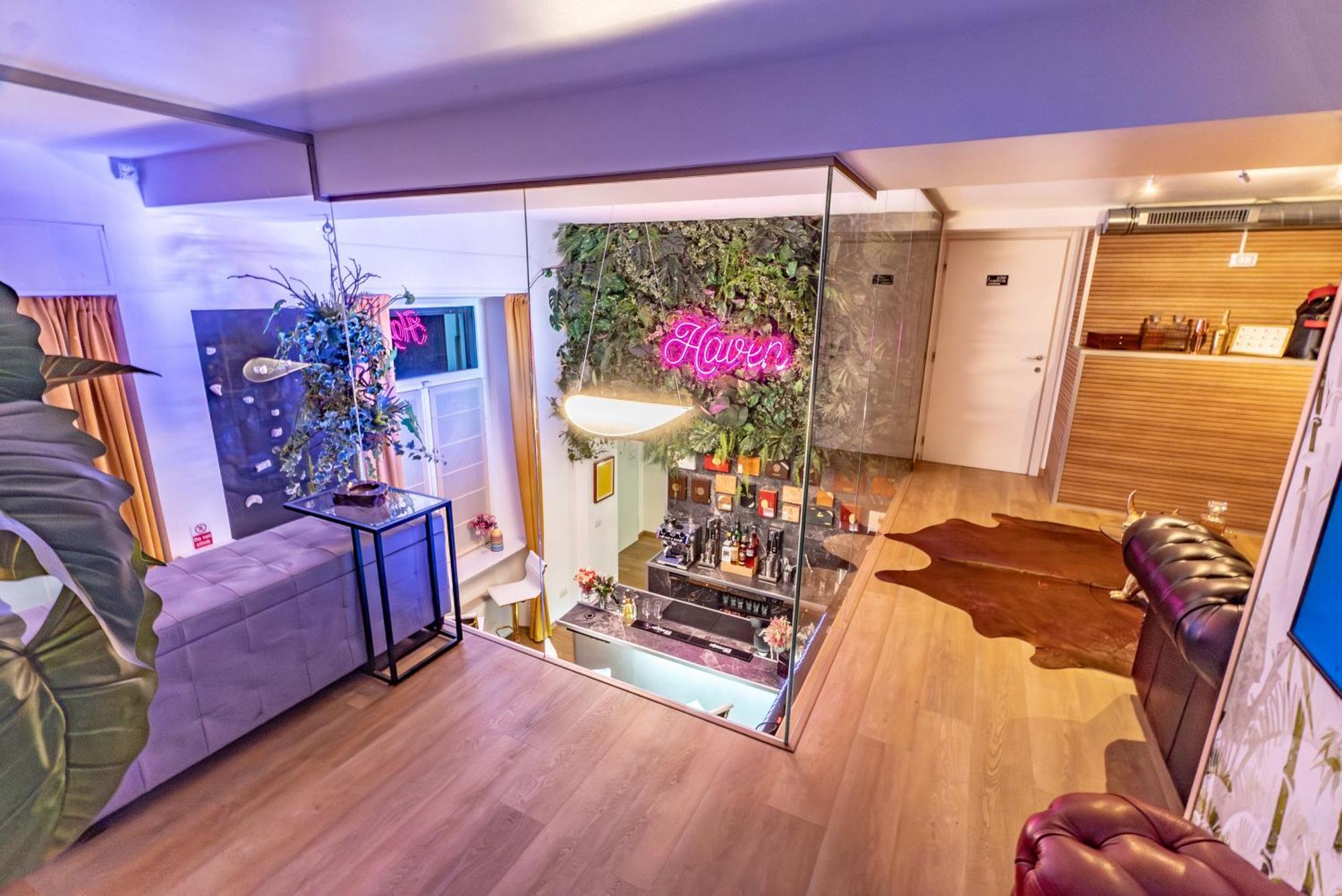 Luxe & Central Haven - Jacuzzi, Sauna, Steam, Private Parking Como Buitenkant foto